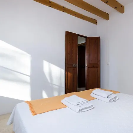 Yourhouse Llampi, Quiet In The Countryside With Private Pool María de la Salud