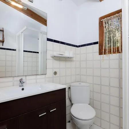 Yourhouse Llampi, Quiet In The Countryside With Private Pool Villa *
